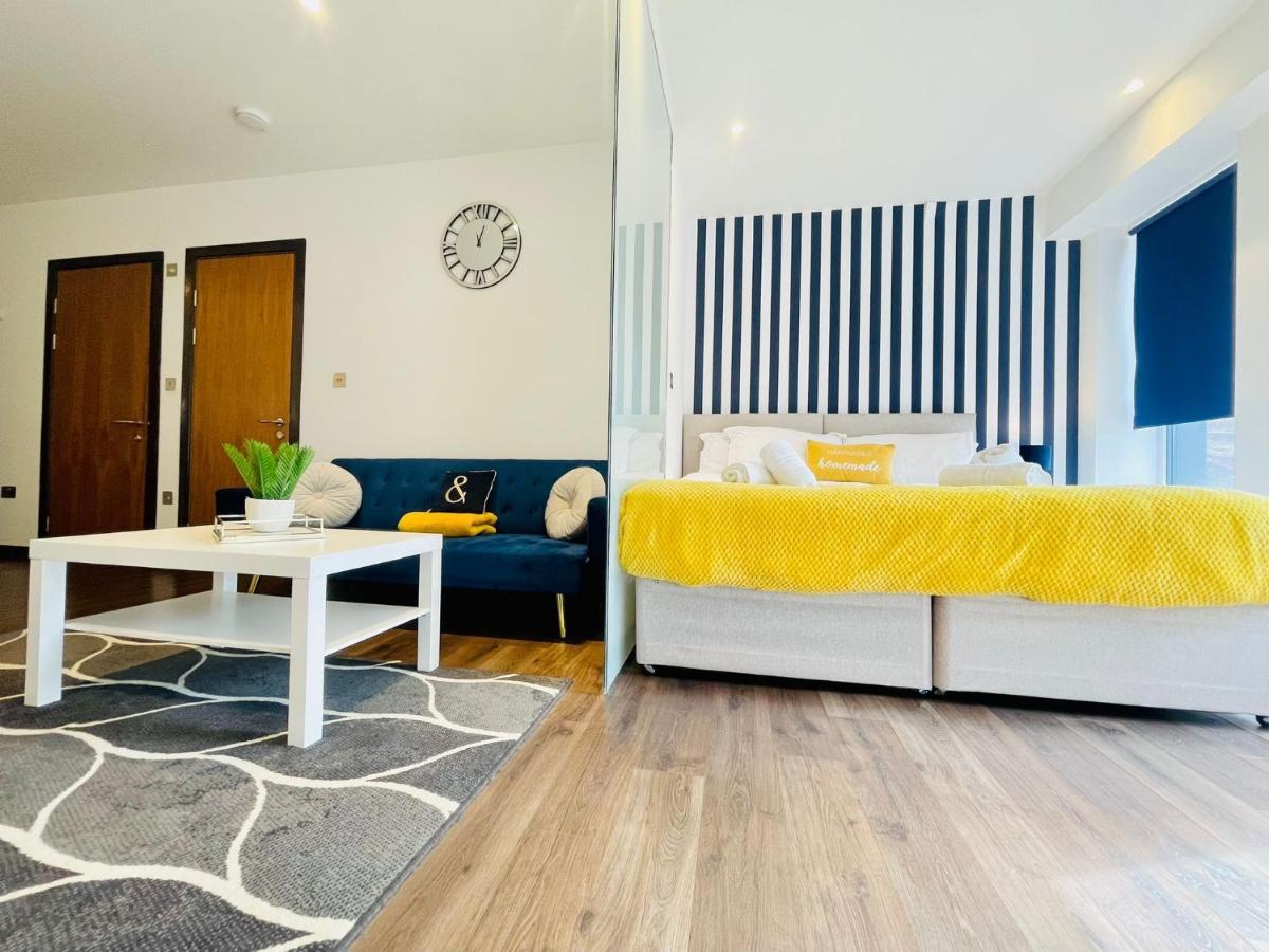Park Street Apartment Luton By Hostaguest 外观 照片