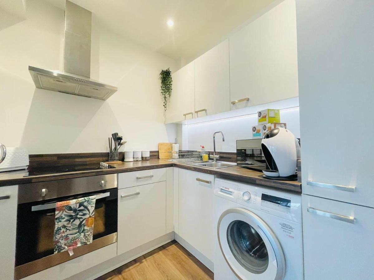 Park Street Apartment Luton By Hostaguest 外观 照片